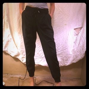 Lulu joggers